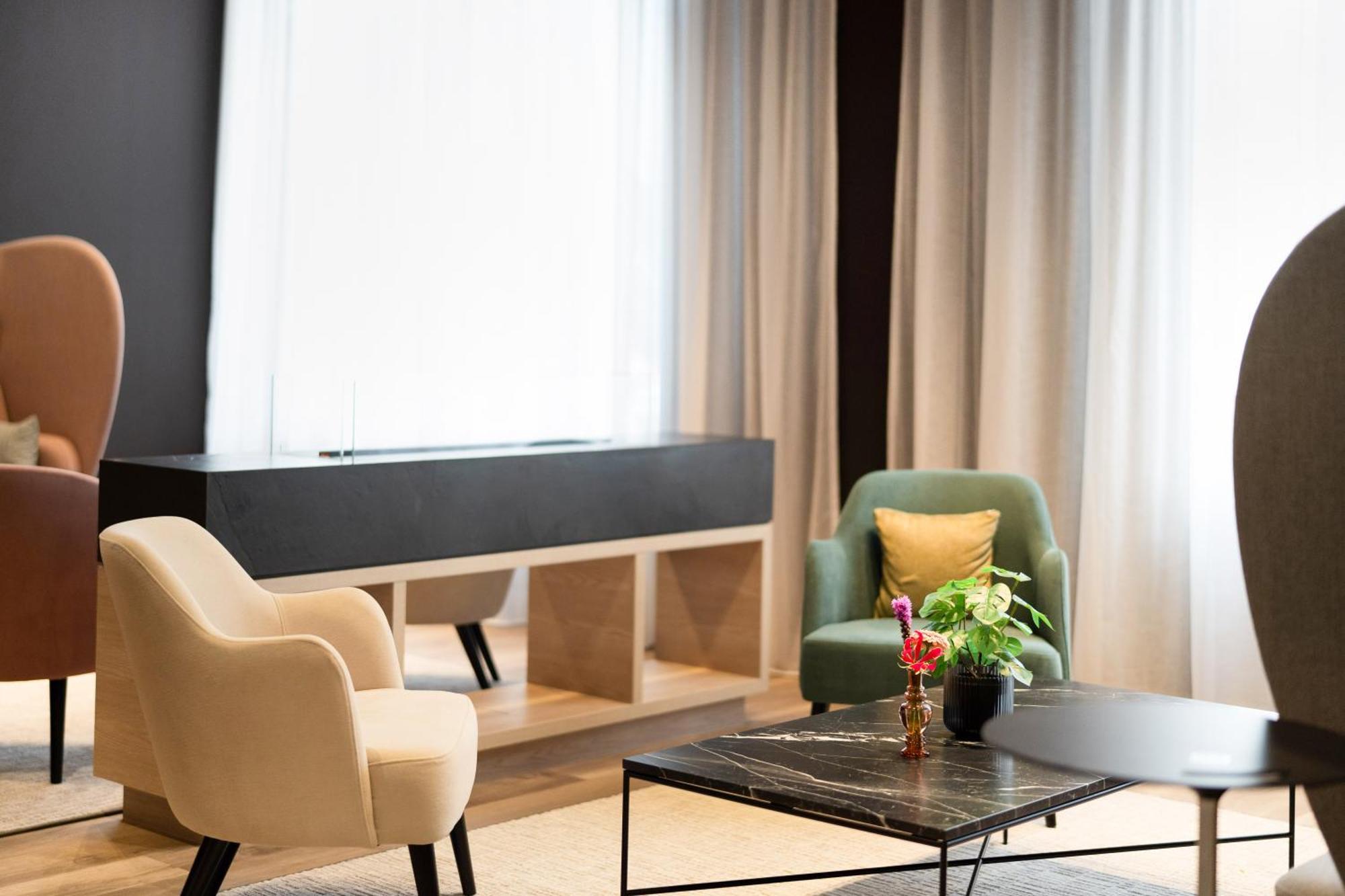 Intercityhotel 莱顿 外观 照片